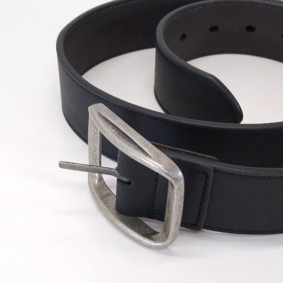 Men Belt Size S/30-32 Black/Brown Perforated Synthetic Leather Hand Crafted  NWT - Picture 1 of 9